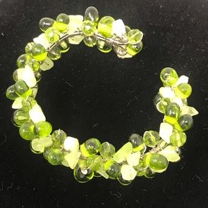 Pretty and fun. Green beads and stone bracelet